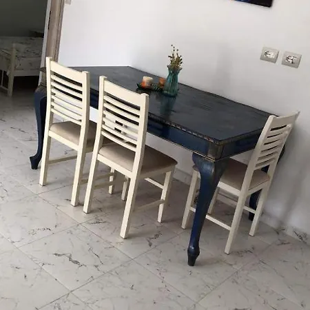 Lalaj بيت ضيافة